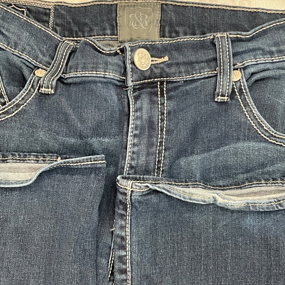 Rock & Republic Men's 34x32 Blue Denim Jeans Embroidered Back Pockets